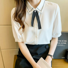 카라포인트반팔블라우스